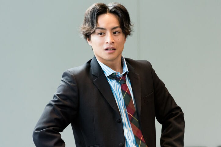 キス&ベッドシーンに視聴者衝撃!流川(白濱亜嵐)が理沙(久保田紗友)のハニートラップの餌食に 『M 愛すべき人がいて』第3話