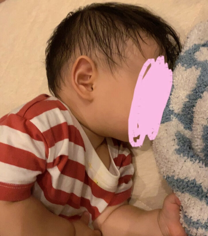 光上せあら、夜泣きで脳外科を受診することになった娘「夜中に10から15回起きる日もある」