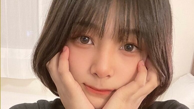 “中学時代は胸がコンプレックス”現役女子高生グラドルの“パイ砲”ドッキリに芸人歓喜「良い！」