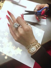 叶姉妹『冬のコミケ❤️のワクワクするお支度は…✨✨』