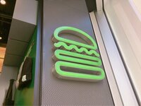 辻希美『シェイクシャック(*´꒳*)♡』