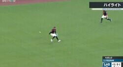 あんなことする！？ 外野手は何してんねん…！？ “ドジャース不敗神話” 里崎智也氏の「呪い」が発動… まさかの“痛恨エラー”がヤバすぎる