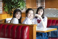 『17.3 about a sex』初回配信から大反響 ドラマで描かれる女子高生のリアルな悩みに共感の声