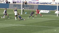 「ブラボー！」37歳・長友佑都、代表復帰に自ら祝砲弾！「マジでかっけえよ」高めトラップからパワー全開の豪快ボレーシュート炸裂で試合の流れをつかんだ瞬間「そんなん出来たんか！」