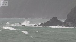 台風24号 奄美で線状降水帯 関東も警報級大雨に警戒 屋久島で500mmに迫る雨
