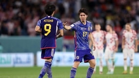 W杯日本代表の泣けるシーン…田中碧、PK失敗の三笘薫に駆け寄った理由は「僕も悔しかった」