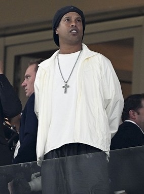 「絵面が強烈過ぎる」ロナウジーニョがセレソン豪華５ショットを公開！「すげえなこのメンツ」などファン興奮【W杯】