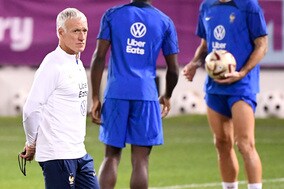 デシャン監督は「ただの“水を運ぶ者”」か「天性のリーダー」か…英メディア『BBC』が元同僚の評価を紹介