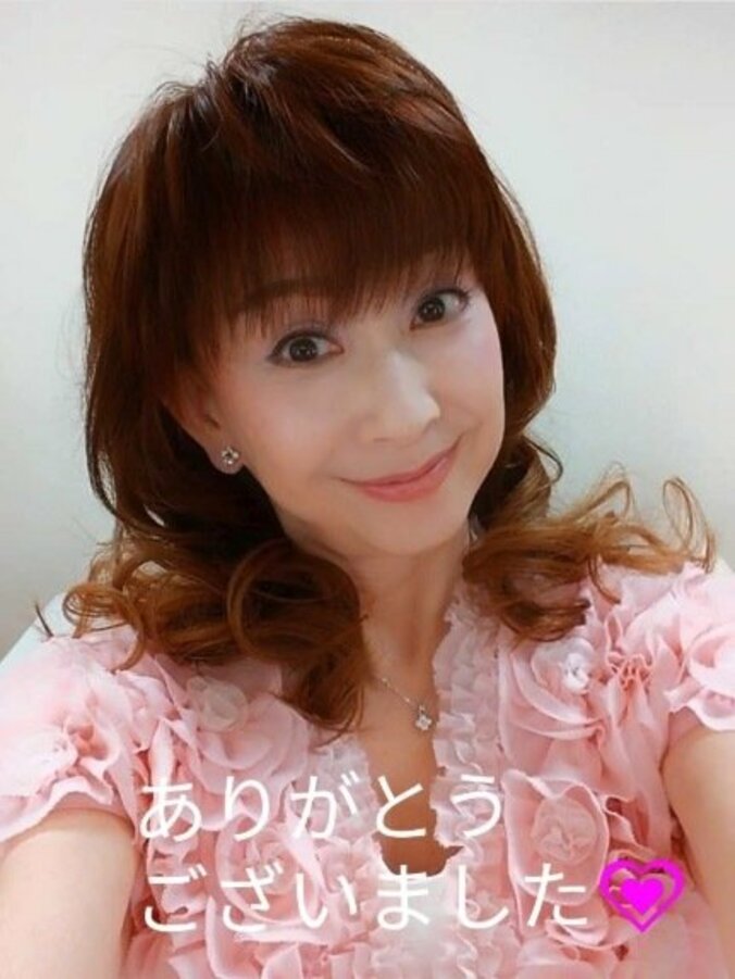 大場久美子、還暦への祝福に感謝「幸せな還暦スタートとなりました」 1枚目