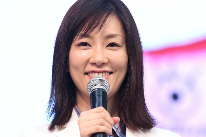 ブルゾンちえみ、地味顔のメイクは「裸を晒してる感じ」 7枚目