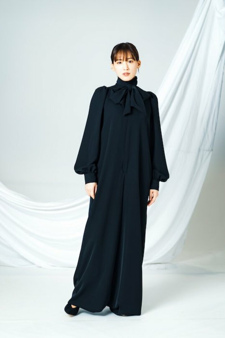 綾瀬はるかインタビュー 女優業は「ワクワクがなくなったら終わり」隙間時間はブルース・リーのアクション鑑賞