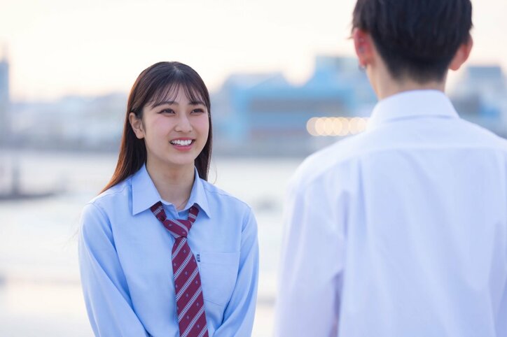 高3モテ女子、片思いの男子とカップル成立で熱烈ハグ「ずっと待っててくれてありがとう、大好きです」『今日好き』チュンムン編最終回