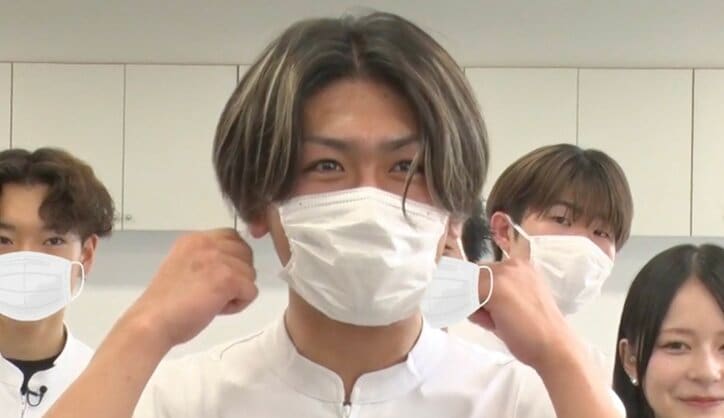 【写真・画像】「あの頃の森田剛みたい！」美容専門学校で見つけたイケメンに驚きの声　1枚目