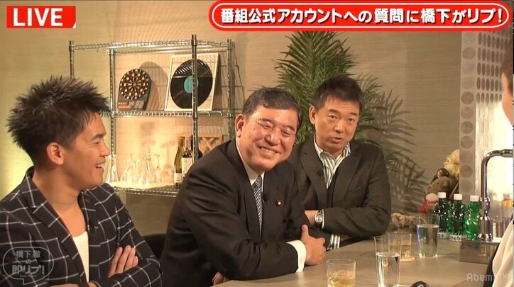橋下氏「今の安倍政権に何を加えるのか。総裁候補と言われる人の次の手が見えてこない」、石破氏に意見