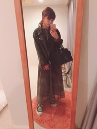 桃『今日の服装とメイク』