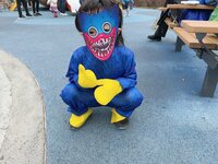 アレクサンダー『ハギワギ着たまま　公園へ』