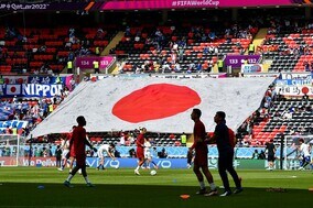 「アジアの人々に失礼だ！」日本アニメ好きの超人気YouTuberに中国人が激怒し炎上！ スタジアムでの“交流”で誤解「僕は差別主義者じゃない」【W杯】