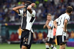 【W杯】日本代表に「残酷な復讐をされた」　ドイツ紙が衝撃敗戦に嘆き「惨めな腕章も投げ捨てた」