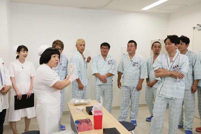 有吉弘行、“看護師オカリナ”による「採血検査」の犠牲者に 3枚目