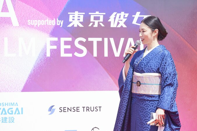 【写真・画像】松本まりか「新しい生き方を体現してくださっている人」MEGUMIへの大いなるリスペクト明かす　『JAPAN NIGHT Presentation in YOKOHAMA 2025』　2枚目