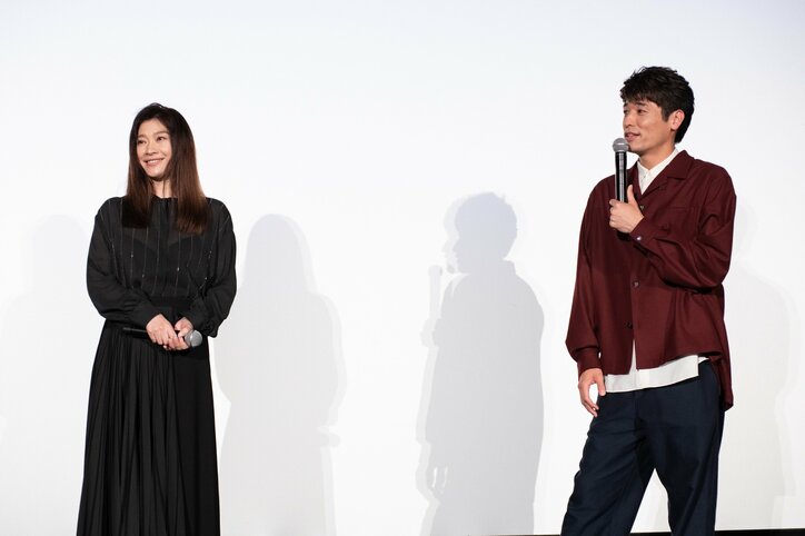 篠原涼子、ニキビ肌が改善した美容法を告白「20代中頃からずっと…」