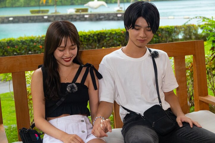 「まず目つむって。こっち向いて」20歳の美人女子大生の仕掛けた“ドキドキゲーム”が可愛すぎると話題に『シャッフルアイランド Season3』#7