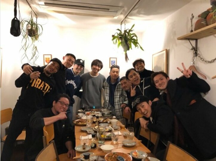 岡村隆史 三浦大知らと ダンシングヒーローの会 で集合ショット 最高なメンバーの絆はこれからも続きます 話題 Abema Times