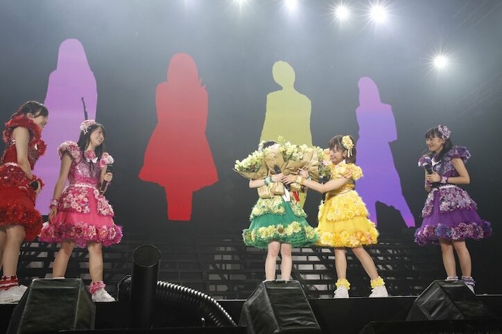 「8年間本当にありがとう」ももクロ有安杏果の卒業ライブでモノノフが感動の大合唱