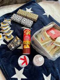 花田虎上『お菓子パーティー』