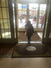 市川海老蔵『ディズニーランドへ』