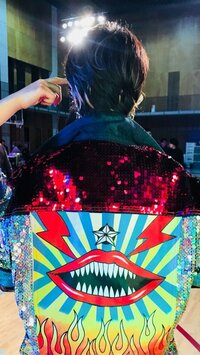 荻野目洋子『生の舞台』