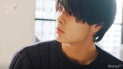 とおるが嫉妬！？デート帰りのあずさを目で追い…「モヤモヤする」『月とオオカミちゃん』第11話