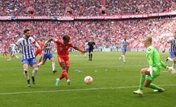 バイエルンがトゥヘル体制3勝目！　最下位ヘルタに完勝で首位に返り咲き