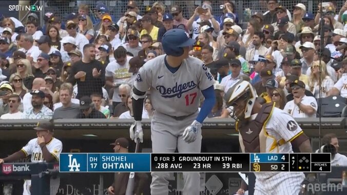 この試合で審判に大谷が見せた仕草