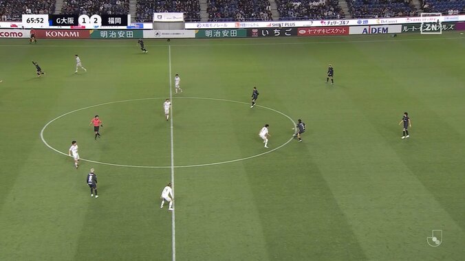 宇佐美貴史は「やっぱ次元違う」 途中出場で“40m級”ロングパス…鋭い弾道、圧巻の技術に「バケモンすぎる」 2枚目