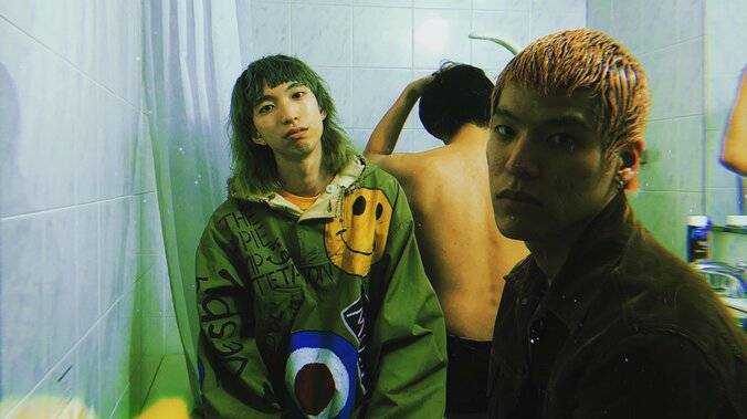 SUSHIBOYS、映像監督トキチアキによるフルアニメーションMV『OMG』を公開！ 2枚目