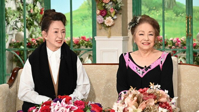 加賀まりこ「女将になりそこねた」かつて憧れていた職業は「角栄さんとか来てくださるような…」 4枚目