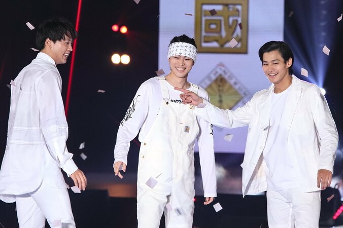 野村周平、竹内涼真&菅田将暉らに高級車をおねだり　Twitterでのやりとりが話題に 1枚目