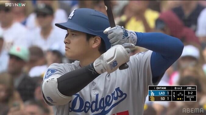 【写真・画像】「目の色が違った」松井裕樹が大谷翔平からMLB通算100奪三振…選んだ切れ味鋭い“決め球” 2ストライクから異例拍手の球場異様ムード　1枚目