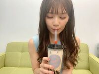 AAA宇野実彩子、仕事の合間にタピオカドリンク　ファンからは“可愛い”の声が続出