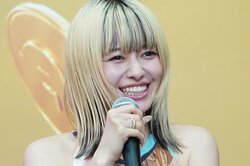 山本舞香（27）「飽きないように毎日キュンとさせてくれる」夫・マイファスHiro（31）との結婚生活をのろけ
