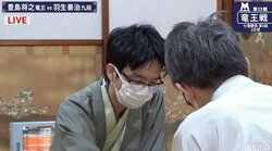 またも「後手番有利」のジンクス 豊島将之竜王、羽生善治九段に最終盤で逆転勝利 両者対決で後手番が10連勝／将棋・竜王戦