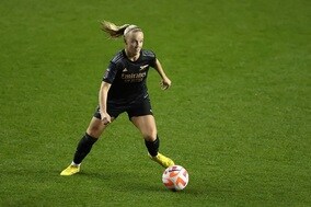 開幕直前にまたも懸念の声が…岩渕の同僚FW、男子のカタールW杯開催に「失望」