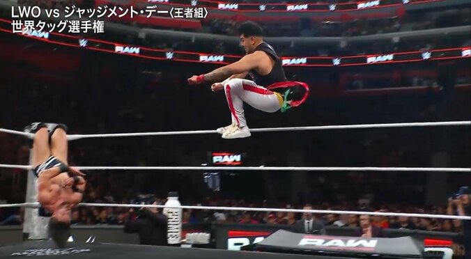 超絶ダイブが炸裂