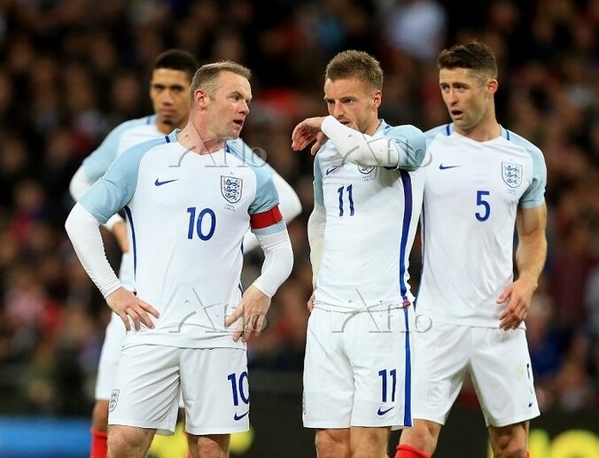 ルーニー「もっと良いプレイができる」　イングランド、10人相手のポルトガルに苦戦するも勝利 1枚目