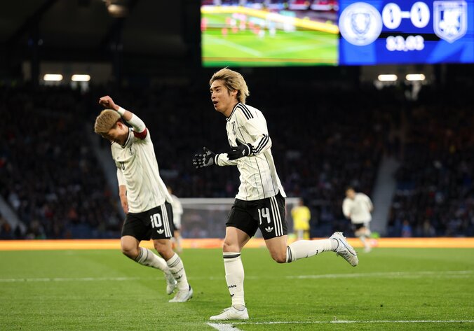 【日本代表｜イングランド戦の予想スタメン】三笘、鎌田、伊東、佐野海など現状ベスト布陣が有力！再び「ファイアーフォーメーション」発動も？ 3枚目