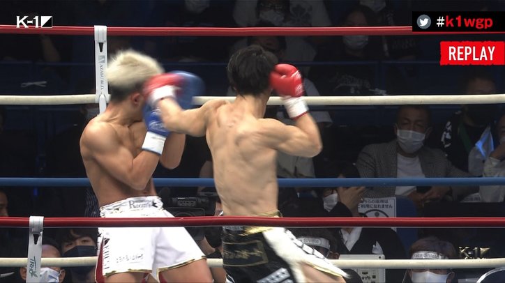 アゴを打ち抜く“戦慄”のヒザで衝撃KO！ 「最後のダウンはエグい」ファンからは驚きの声