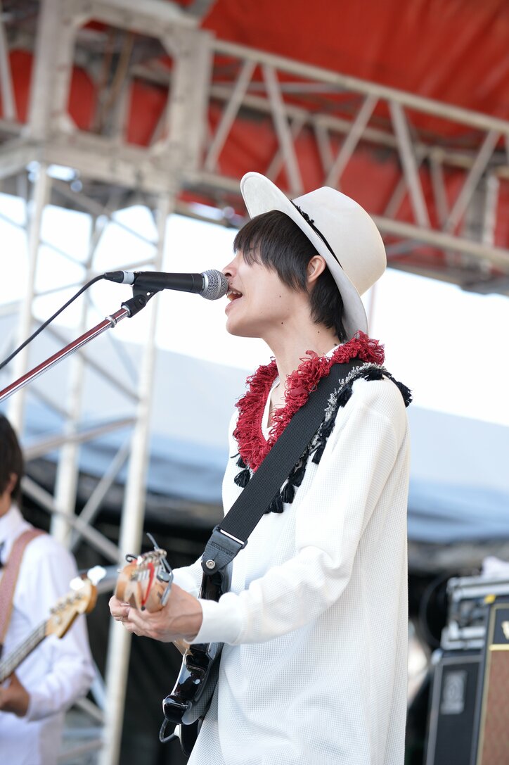 ゲスの極み乙女。、サカナ、THE BAWDIESらにオーディエンス歓喜 ライブ写真とセットリストを公開【メトロック2016 東京開催day1】