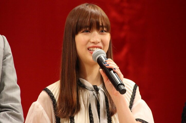 ドランク塚地、舞台挨拶で財布紛失を嘆く「青の長財布なんです」