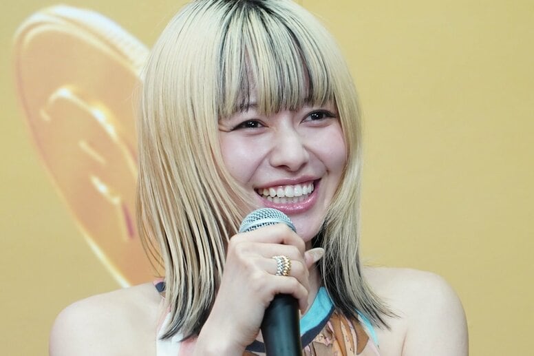 山本舞香（27）「飽きないように毎日キュンとさせてくれる」夫・マイファスHiro（31）との結婚生活をのろけ